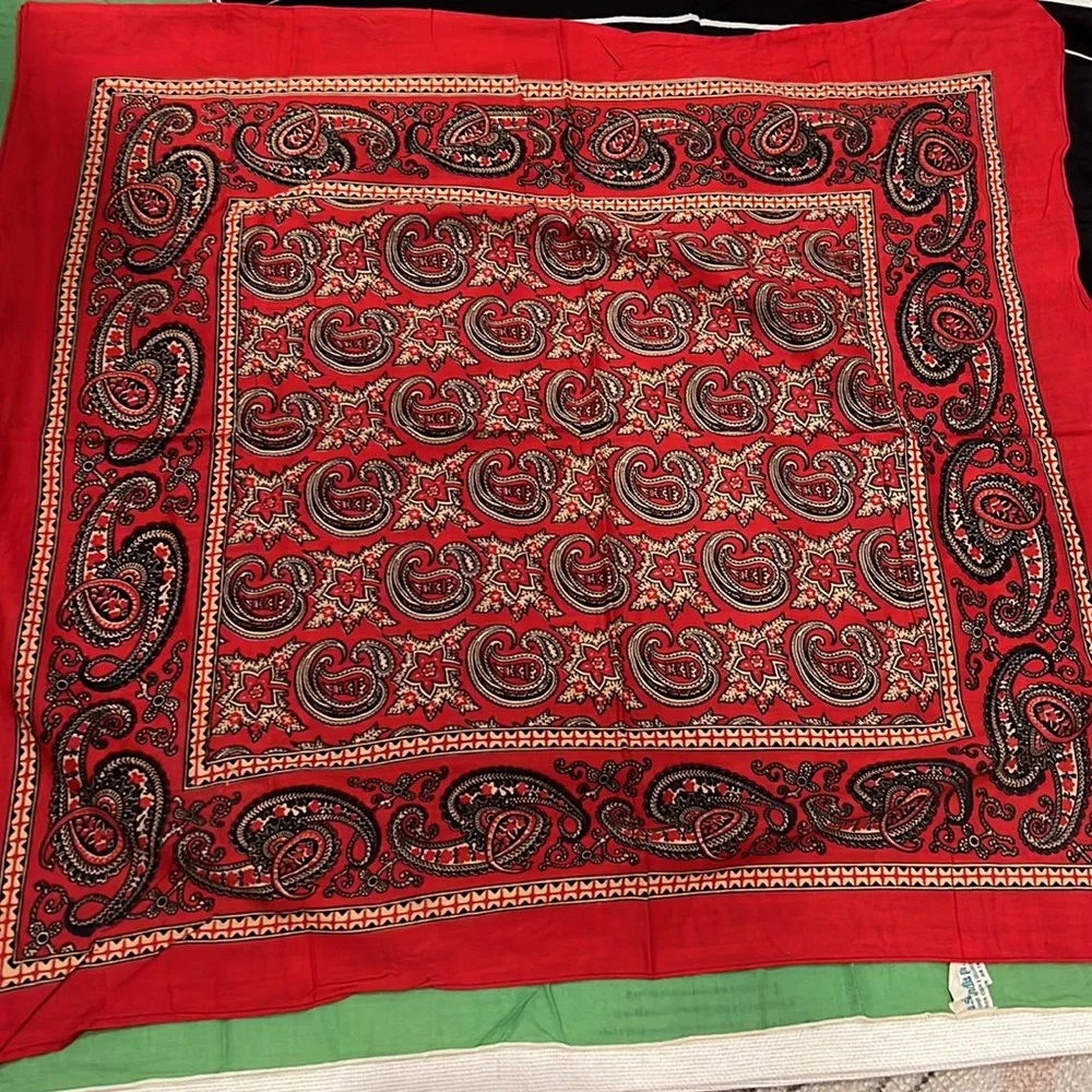 5 vintage bandannas / scarves - Picture 4 of 9